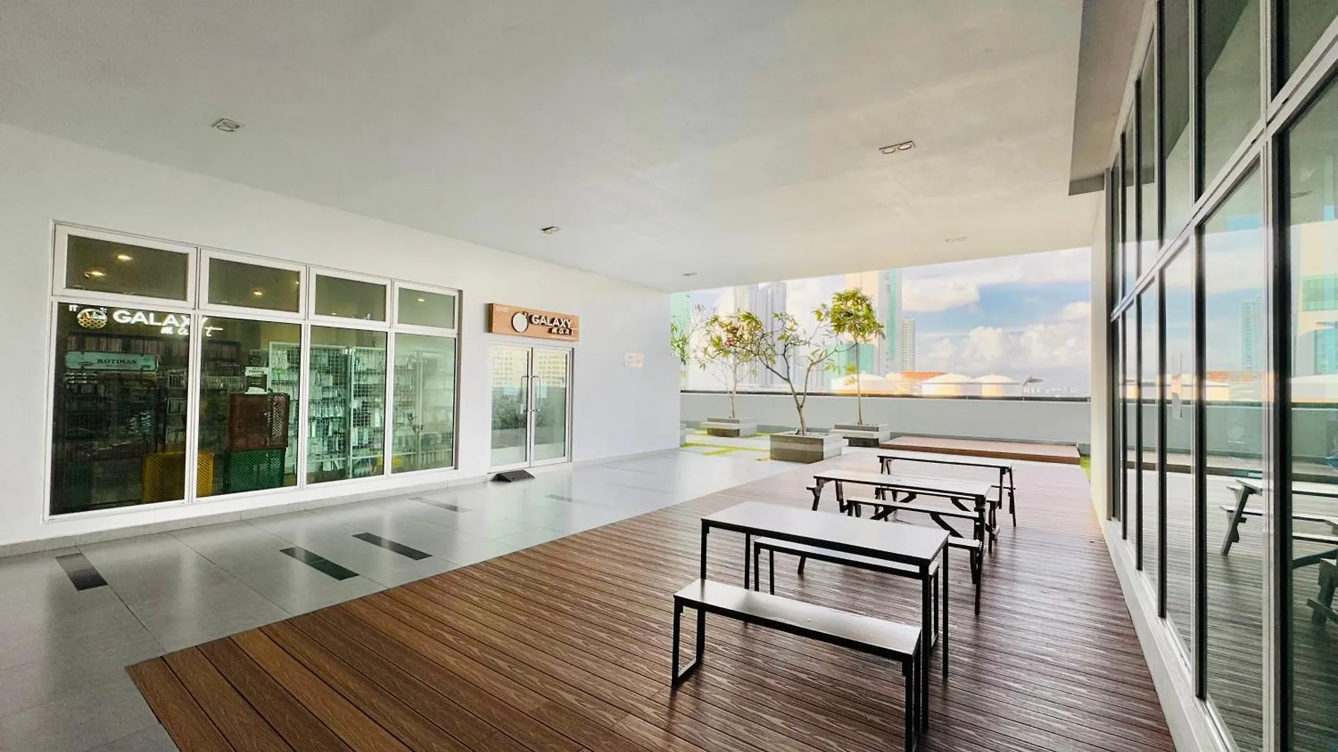 ג'והור בהרו Twin Galaxy Jet Black 3Br6Pax Balcony Nr Ksl By Ourstay ג'והור בהרו