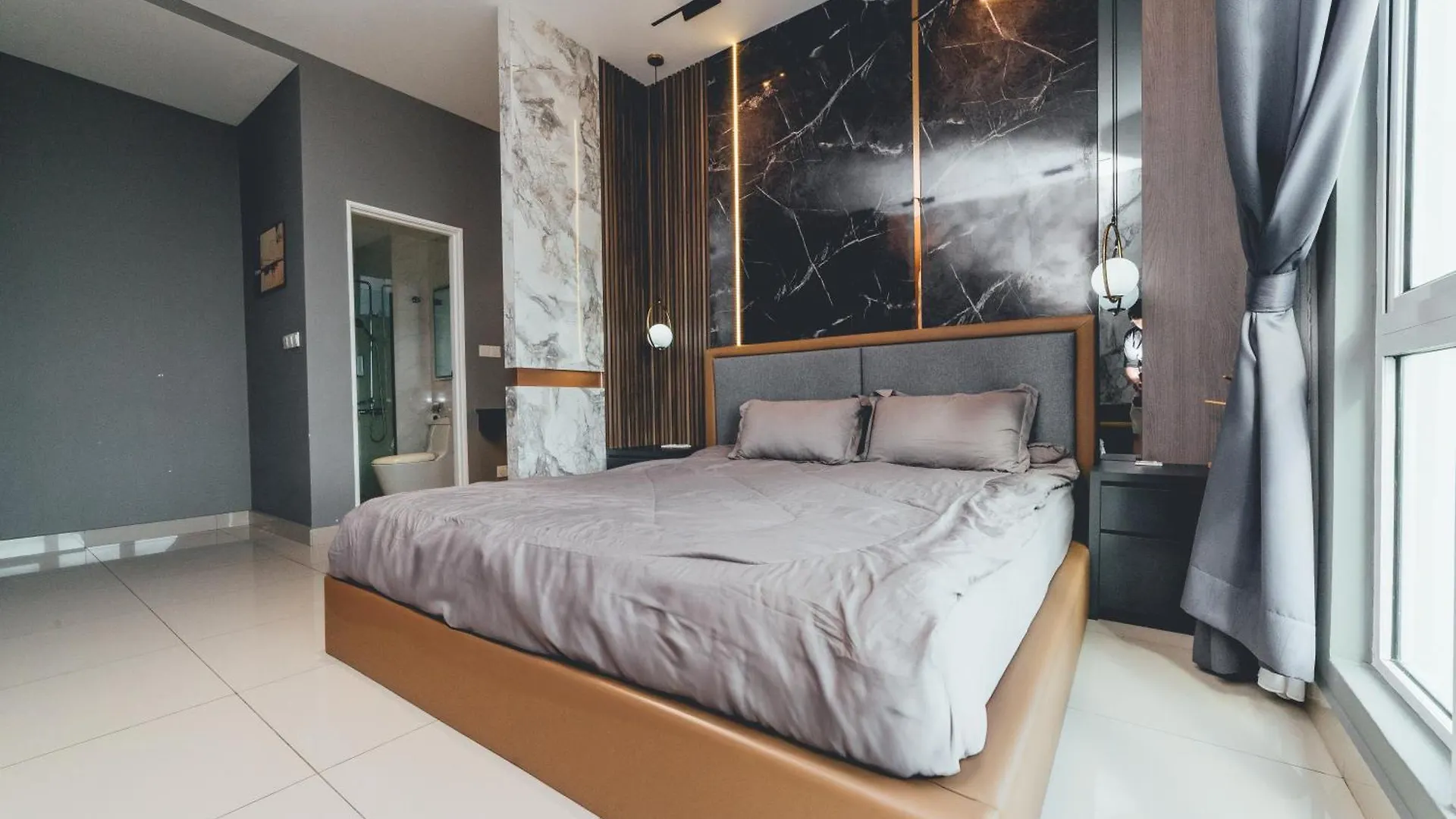 Apartment Twin Galaxy Jet Black 3Br6Pax Balcony Nr Ksl By Ourstay Johor Bahru
