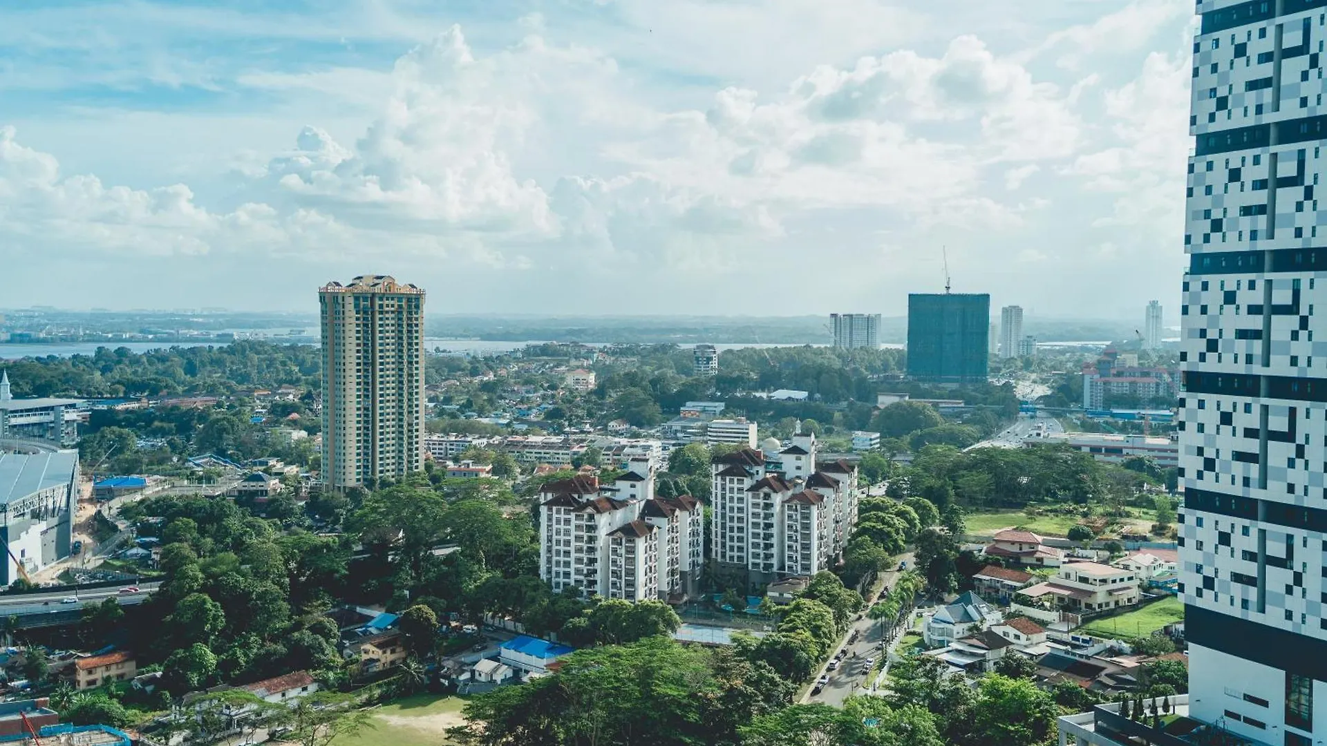 Twin Galaxy Jet Black 3Br6Pax Balcony Nr Ksl By Ourstay Johor Bahru Apartment